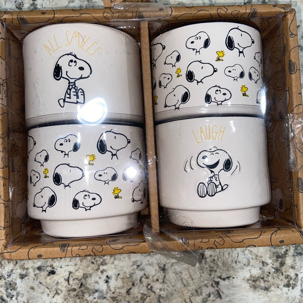 Snoopy and Woodstock ramekin set!